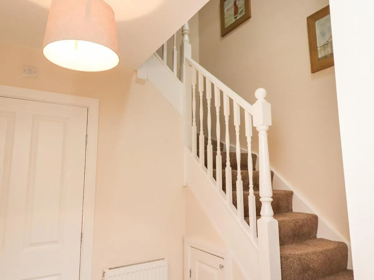 Sleeper Cottage Filey 0*,  United Kingdom